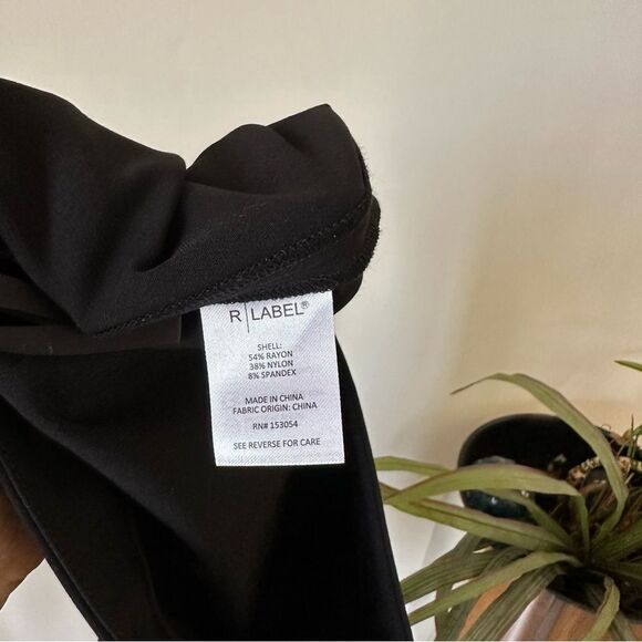 NWOT the Reset R Label Skinny Stretch Black Pant Size S - Picture 10 of 13